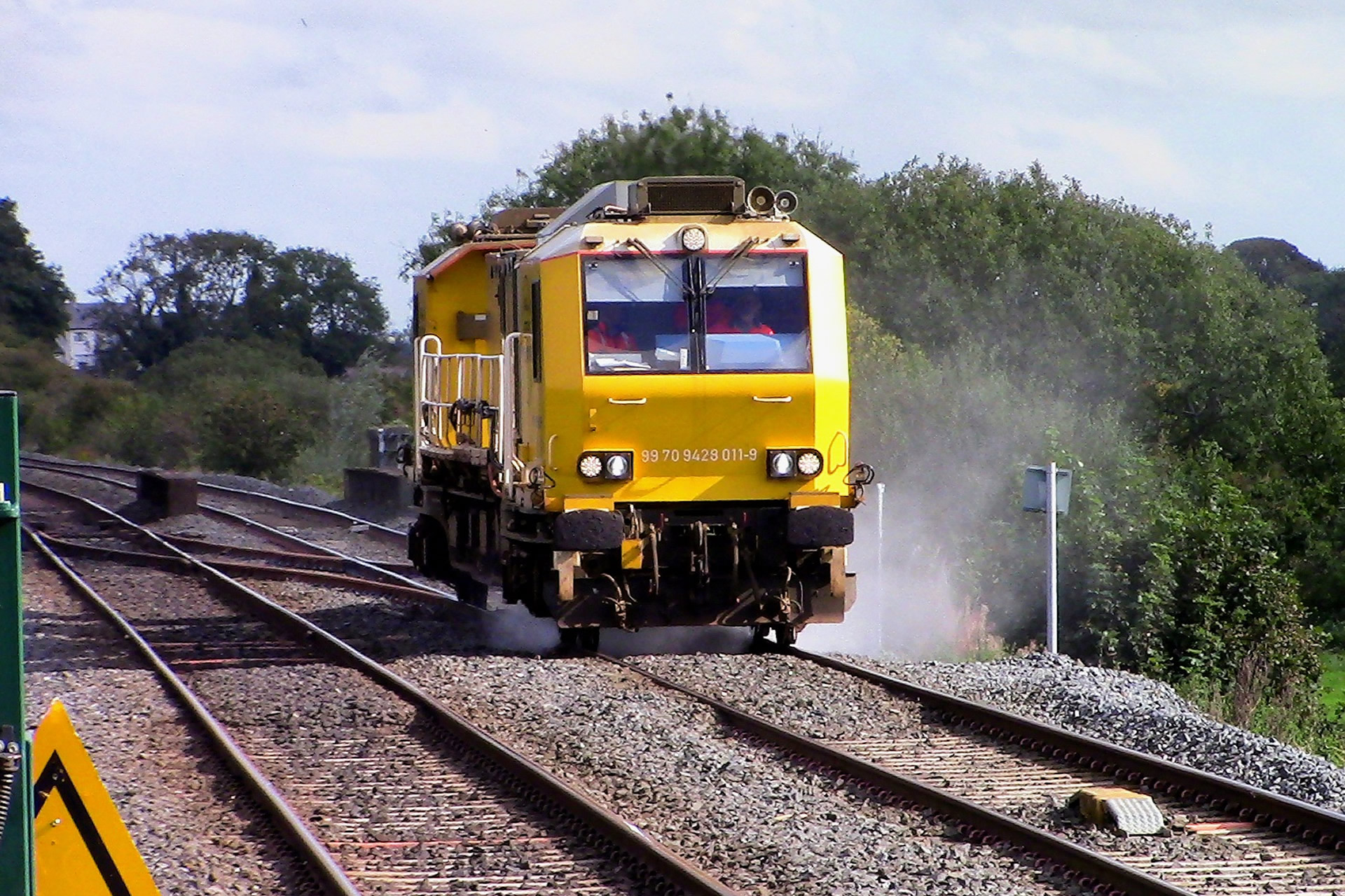 NI Railways Autumn Challenge To Keep Leaves Off The Lines